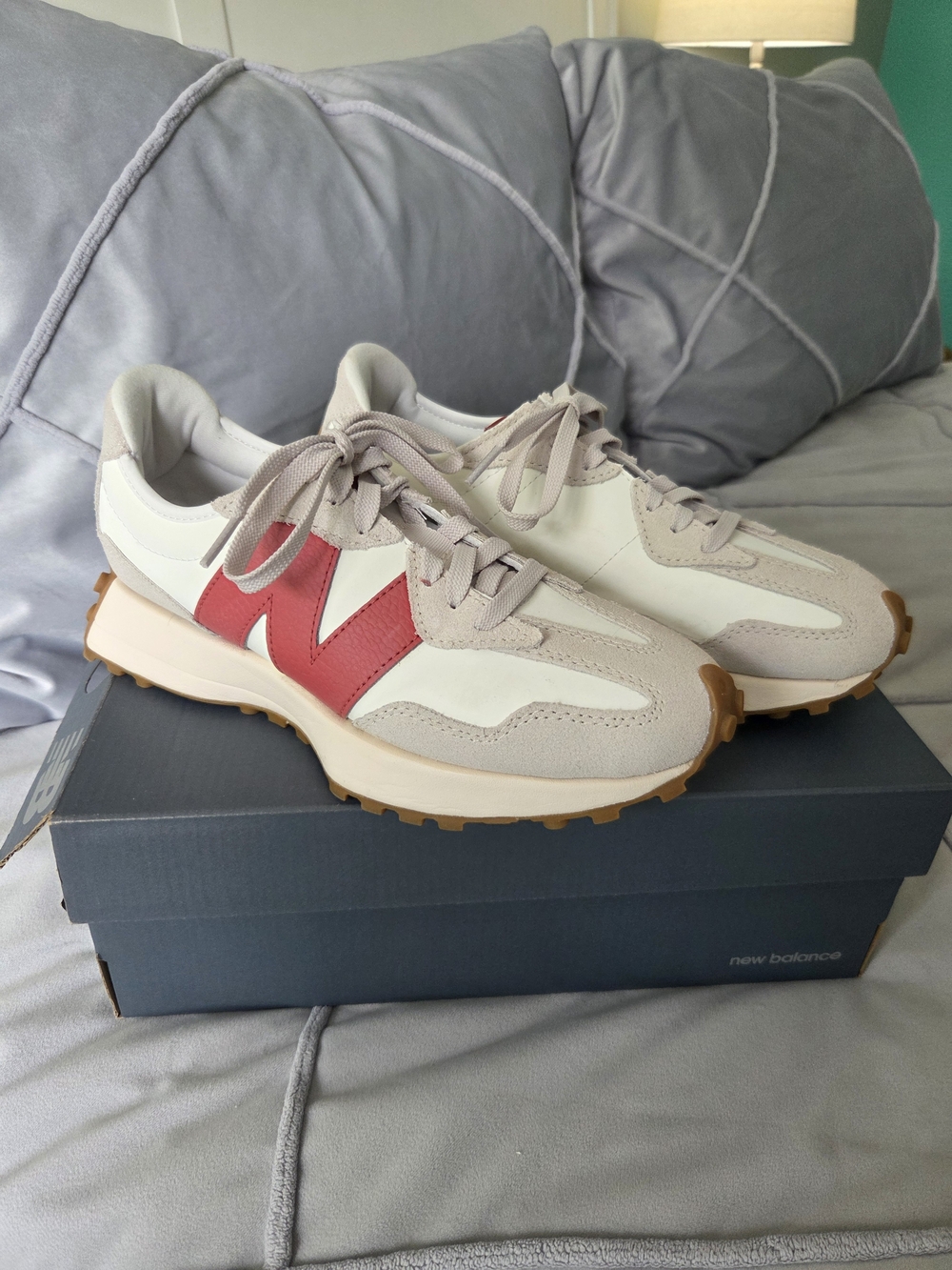 New Balance 327 Womens Sneakers
